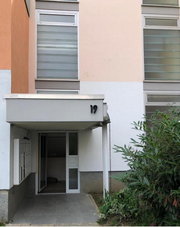 Fewo Ahrperle-Modernes Apartment-Balkon-Kurviertel 바트노이에나르아르바일러 외부 사진